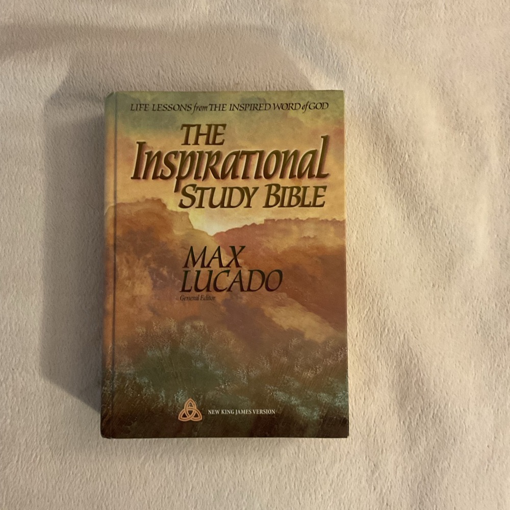 The Inspirational Study Bible by Max Lucado - Earth Tone Cover
